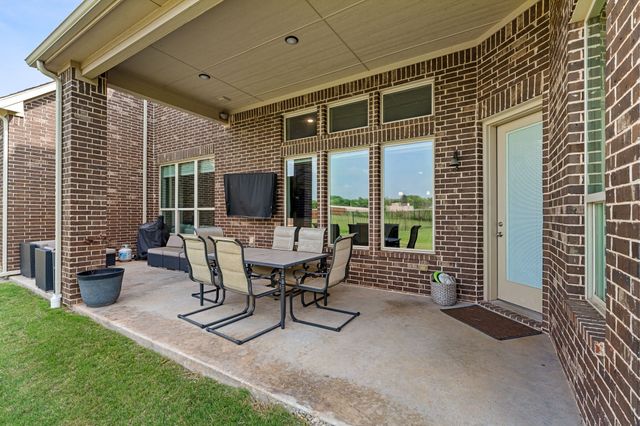 953 Prairie Timber Road, Burleson, TX 76028