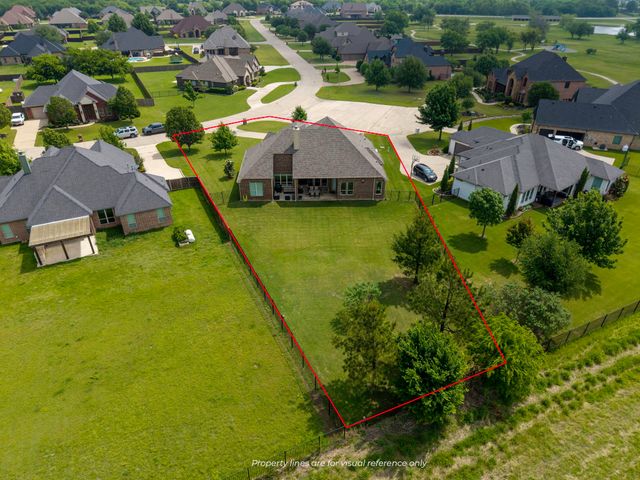 953 Prairie Timber Road, Burleson, TX 76028