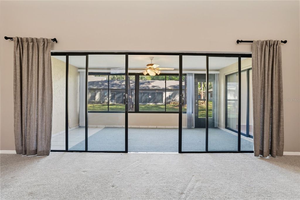 Image 35 of property listing at 618 WOODRIDGE DRIVE, Fern Park, FL 32730