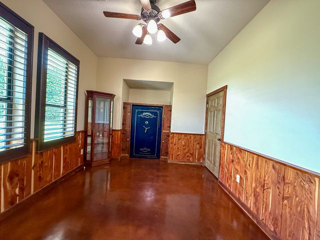 1682 FM 980, Huntsville, TX 77320
