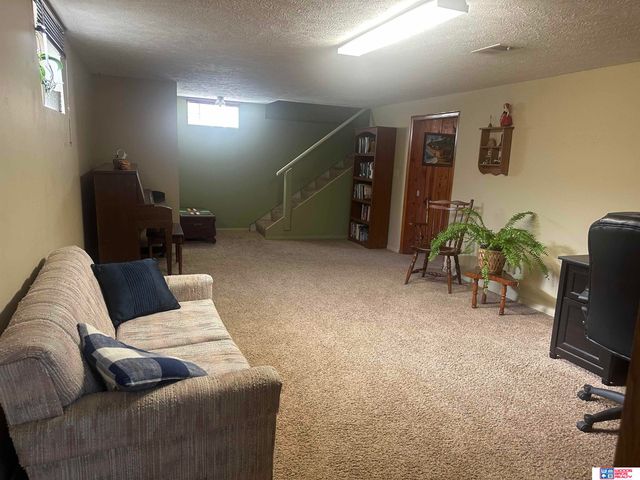 3510 L Street, Lincoln, NE 68510