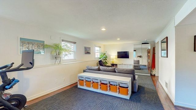 25 Bexley Rd, Boston, MA 02131