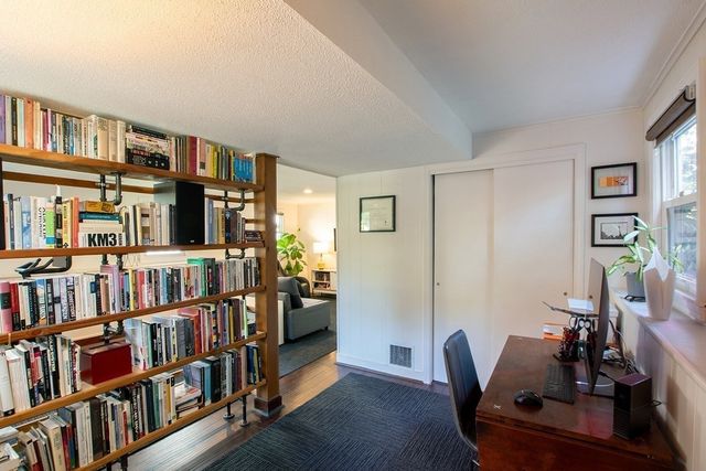 25 Bexley Rd, Boston, MA 02131