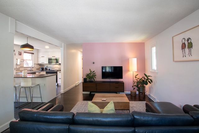 25 Bexley Rd, Boston, MA 02131