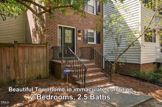 106 Gunston Court, Chapel Hill, NC 27514