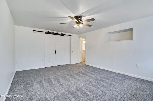 166 Hatler Rd, Crossville, TN 38555