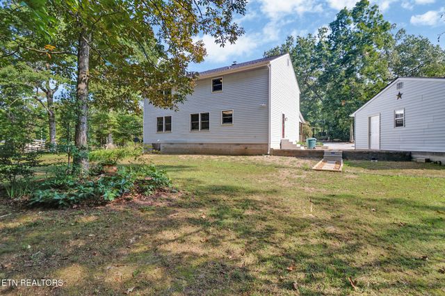 166 Hatler Rd, Crossville, TN 38555