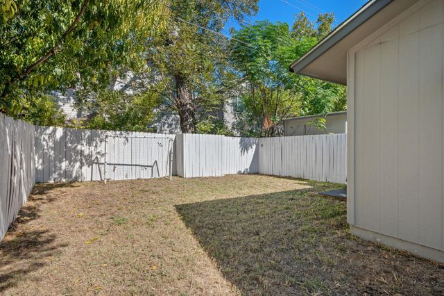 5804 Tracy Lynn LN A, Austin, TX 78721