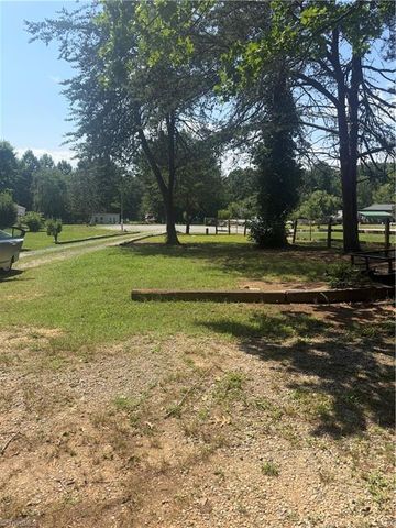 7305 Millcroft Court, Pleasant Garden, NC 27313