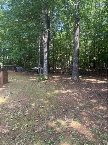 7305 Millcroft Court, Pleasant Garden, NC 27313