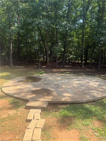 7305 Millcroft Court, Pleasant Garden, NC 27313