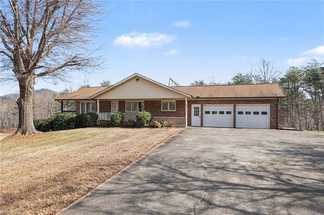 4037 Flat Shoals Road, Germanton, NC 27019