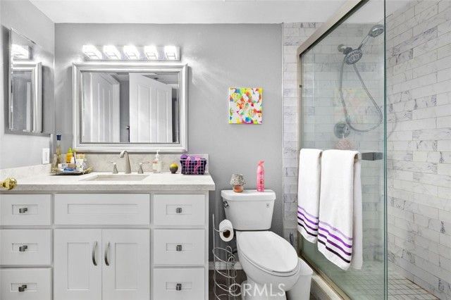 4501 Cedros 239, Sherman Oaks, CA 91403