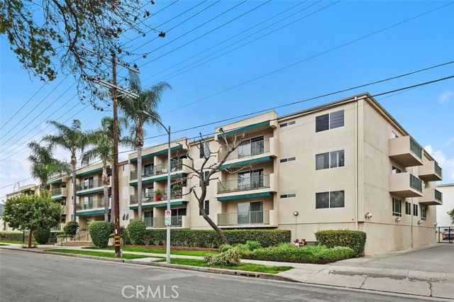 4501 Cedros 239, Sherman Oaks, CA 91403