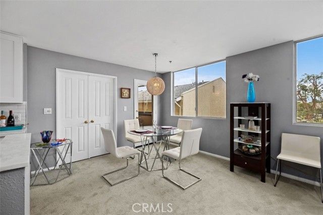 4501 Cedros 239, Sherman Oaks, CA 91403