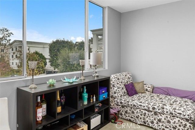 4501 Cedros 239, Sherman Oaks, CA 91403