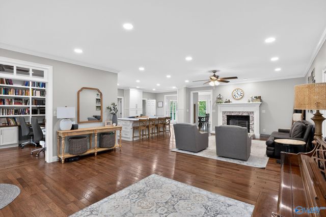 157 Arbery Drive NW, Huntsville, AL 35806