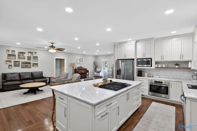 157 Arbery Drive NW, Huntsville, AL 35806