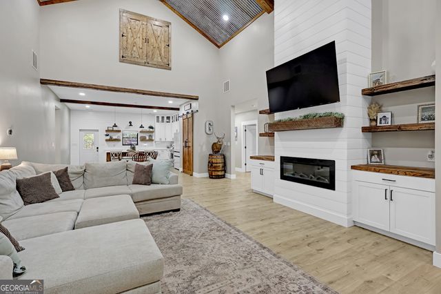 294 Old South River Road, Jackson, GA 30233