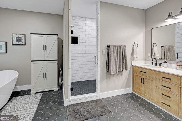 294 Old South River Road, Jackson, GA 30233