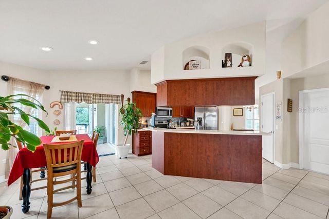 2663 BROOKSIDE BLUFF LOOP, Lakeland, FL 33813