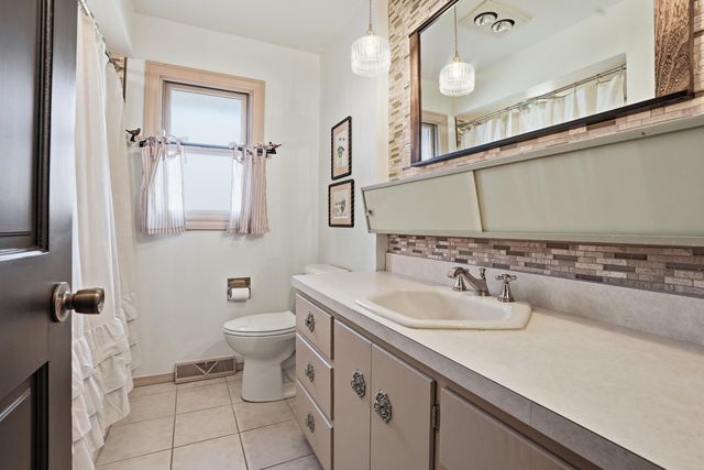 9346 Northcote Avenue, St. John, IN 46373