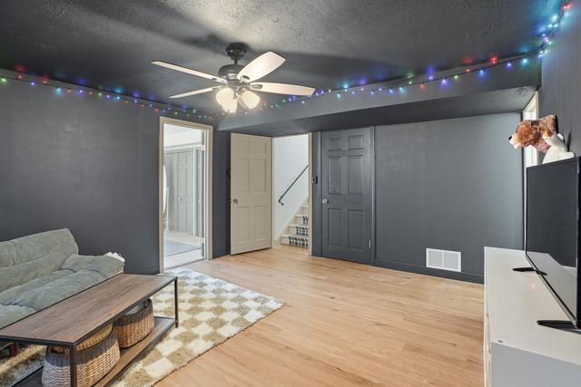 9346 Northcote Avenue, St. John, IN 46373