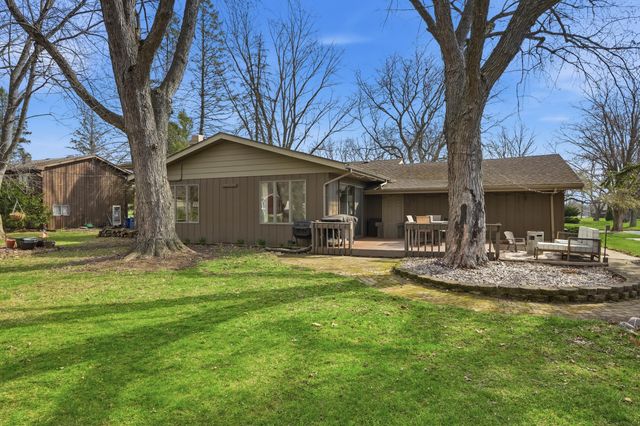 9346 Northcote Avenue, St. John, IN 46373