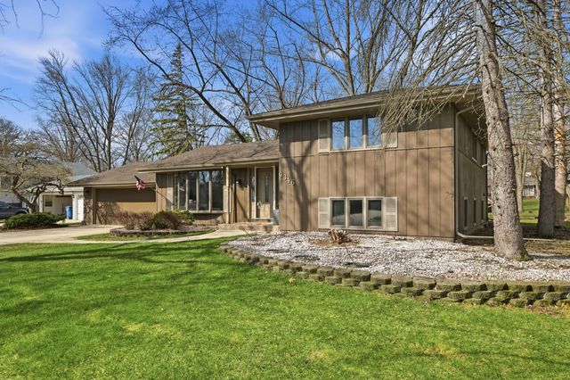 9346 Northcote Avenue, St. John, IN 46373