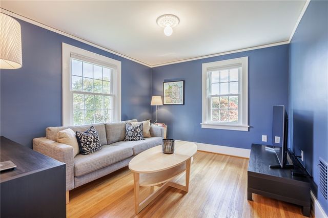 387 Kilbourn Road, Pittsford, NY 14618