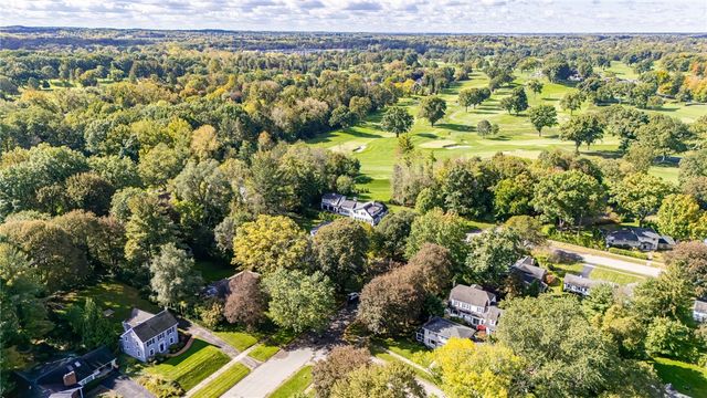 387 Kilbourn Road, Pittsford, NY 14618