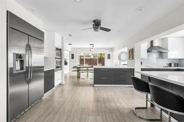 39 Castle Harbor Isle Drive, Fort Lauderdale, FL 33308