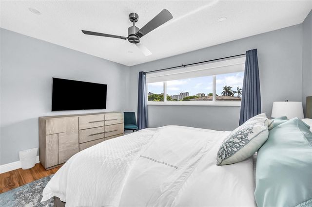 39 Castle Harbor Isle Drive, Fort Lauderdale, FL 33308
