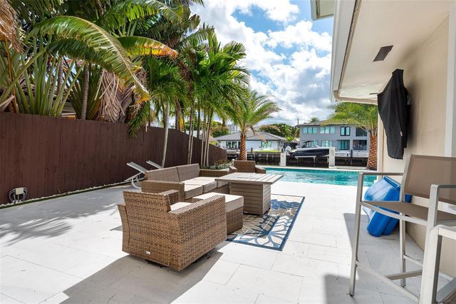 39 Castle Harbor Isle Drive, Fort Lauderdale, FL 33308