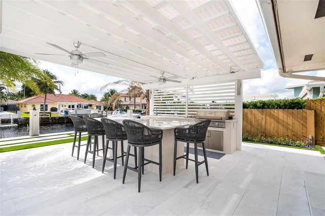 39 Castle Harbor Isle Drive, Fort Lauderdale, FL 33308