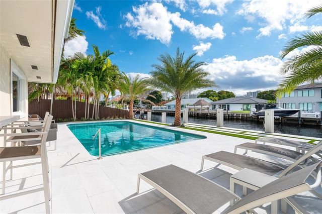 39 Castle Harbor Isle Drive, Fort Lauderdale, FL 33308