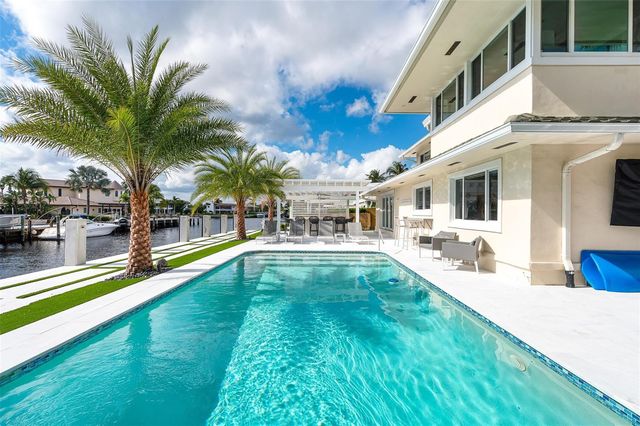 39 Castle Harbor Isle Drive, Fort Lauderdale, FL 33308