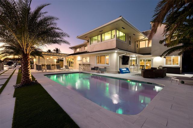 39 Castle Harbor Isle Drive, Fort Lauderdale, FL 33308
