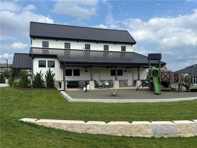 16800 Parkhill Street, Overland Park, KS 66221