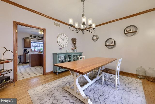 180 SPRINGVALE RD, Red Lion, PA 17356