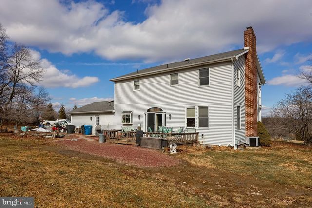 180 SPRINGVALE RD, Red Lion, PA 17356