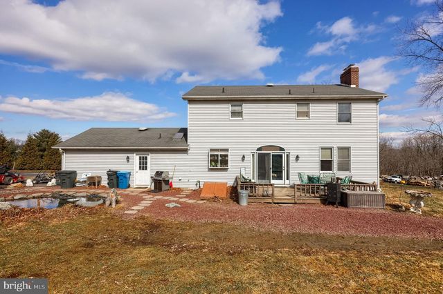 180 SPRINGVALE RD, Red Lion, PA 17356