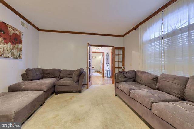 180 SPRINGVALE RD, Red Lion, PA 17356