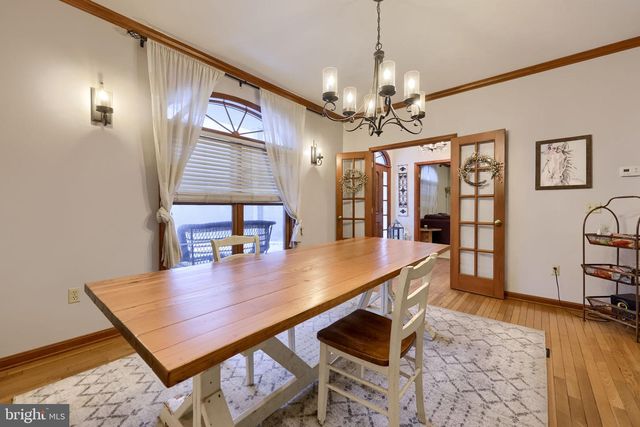 180 SPRINGVALE RD, Red Lion, PA 17356