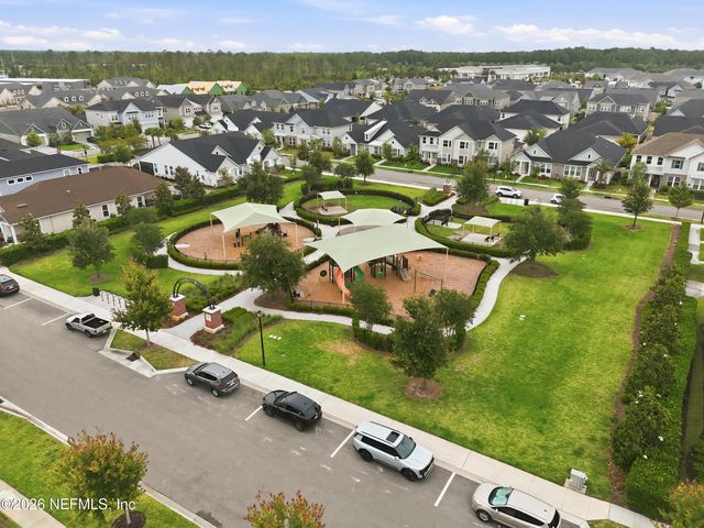 76 PARK CENTER Avenue, Ponte Vedra, FL 32081