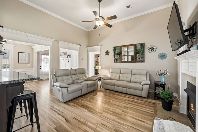 205 Amazonway Rdg, Murfreesboro, TN 37130