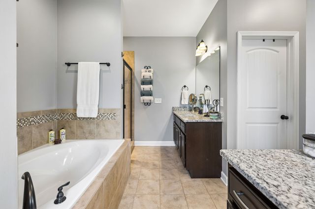 205 Amazonway Rdg, Murfreesboro, TN 37130