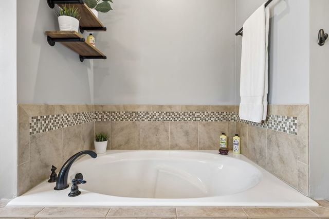 205 Amazonway Rdg, Murfreesboro, TN 37130