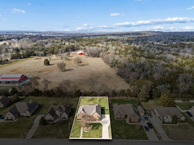 205 Amazonway Rdg, Murfreesboro, TN 37130