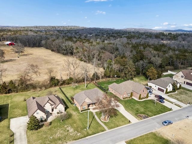 205 Amazonway Rdg, Murfreesboro, TN 37130